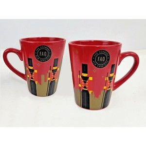 Nutcracker Soldier Mugs FAO Schwarz Galerie New York City 2 Mugs Red Black Gold